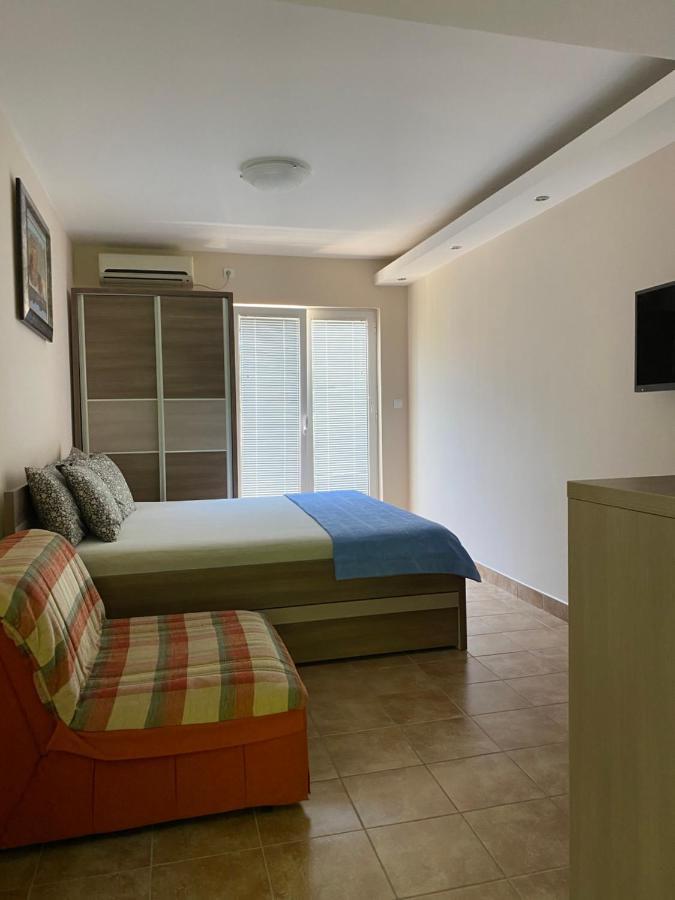 Apartments Lalevic دونجي مورينج المظهر الخارجي الصورة