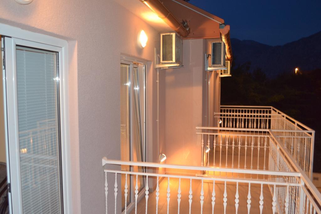 Apartments Lalevic دونجي مورينج المظهر الخارجي الصورة